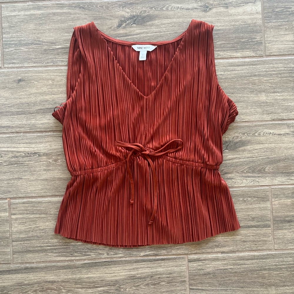 Nine West burnt orange pleated V-neck top